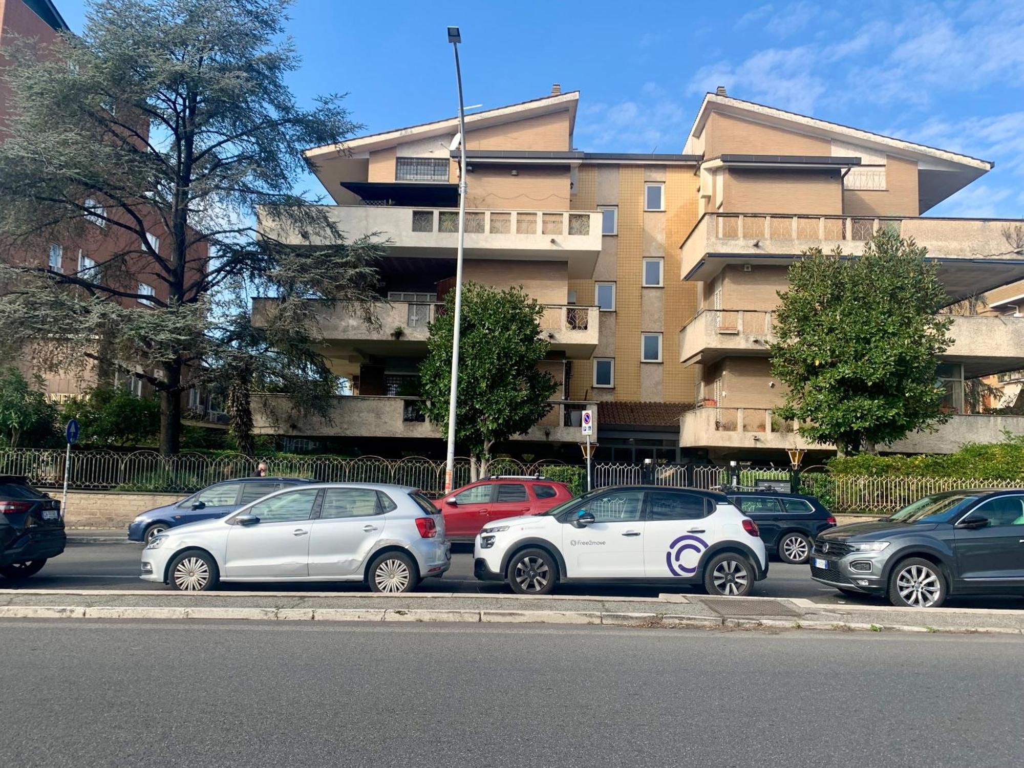 Apartment Big Crire At 724 Rom